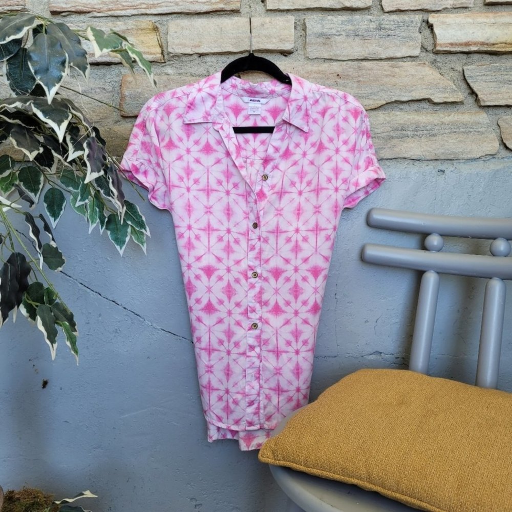 Alia Retro Vibes Tye Dye Pink Button Down Collared Shirt Cuffed Sleeve H…